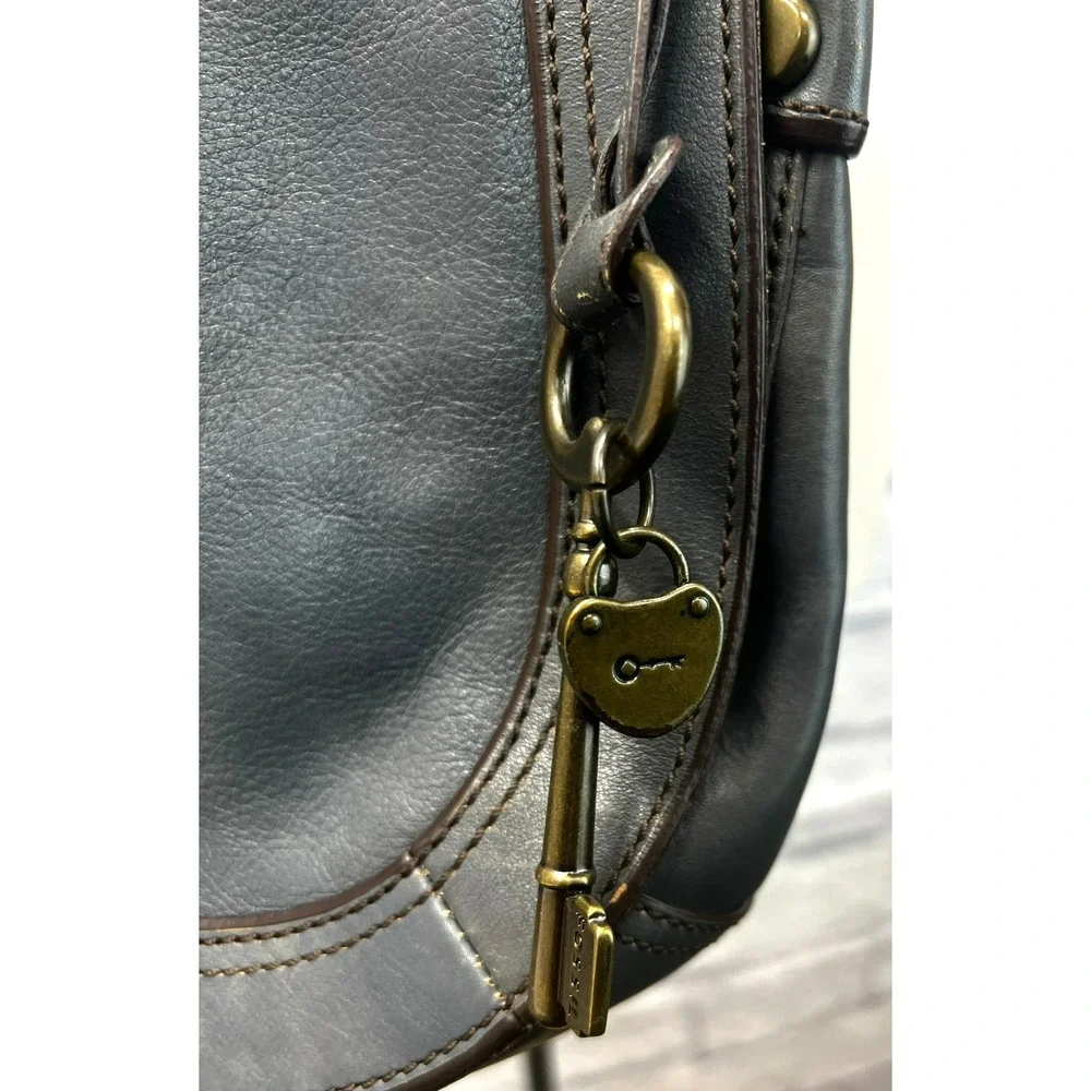 Fossil Vintage Revival Flap Crossbody Purse‎ Dark Gray Leather Turn Lock Charm